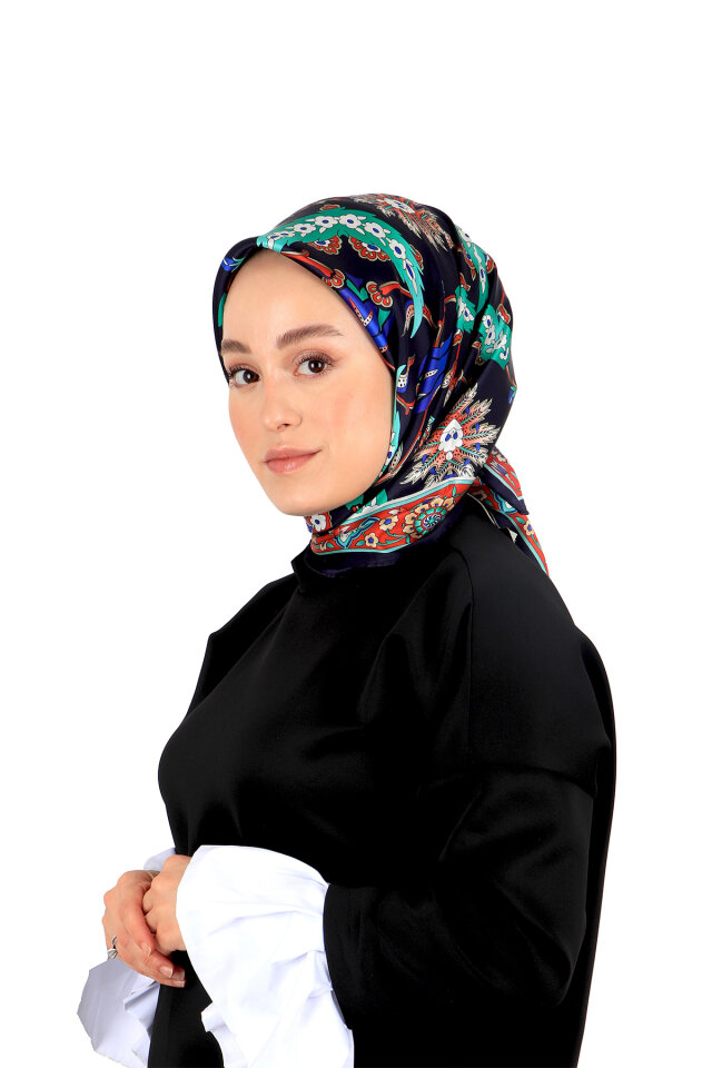 وشاح مربع من الحرير بنمط أفسس باللون الأزرق الداكن والأحمر 