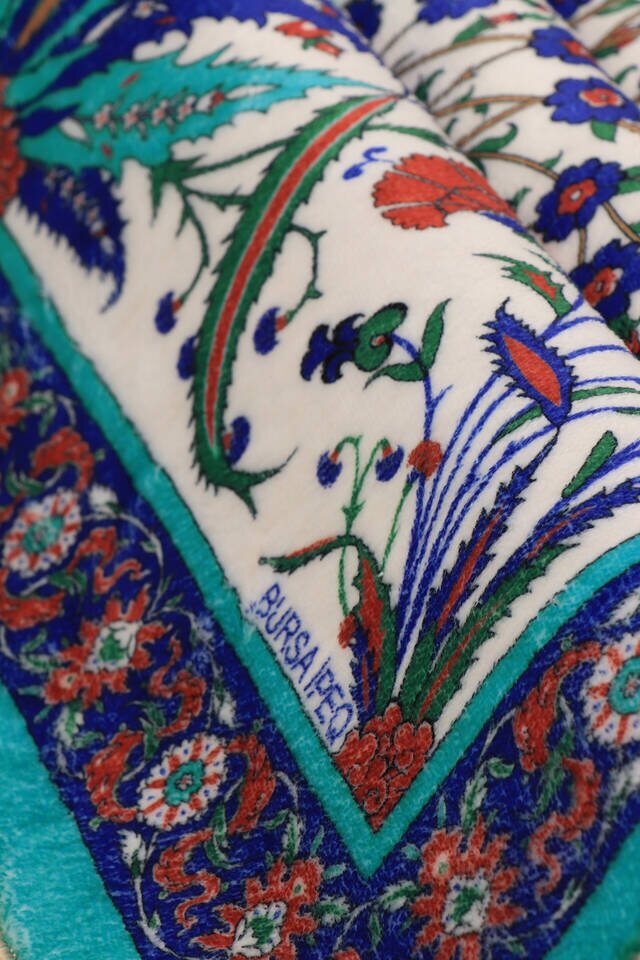 سجادة صلاة من الخيزران باللون الفيروزي - 2