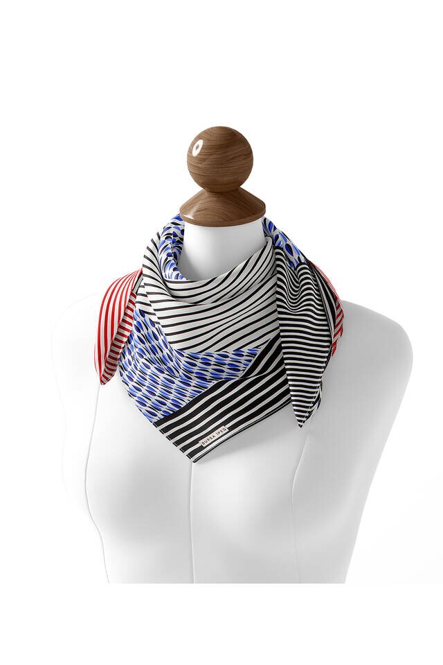 وشاح Saks Damla Sura الحريري المربع - 3