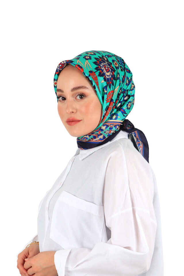 وشاح مربع من الحرير بنمط التوليب باللون الأزرق الداكن والأخضر 