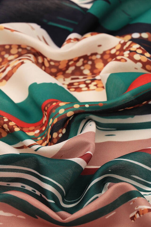 وشاح مربع ناعم بنمط فرشاة خضراء - 3