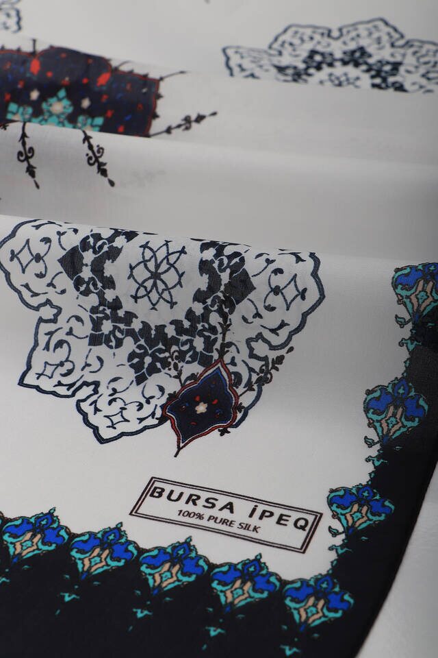 أزرق كحلي فولار حرير فوال ساكس كور - 3