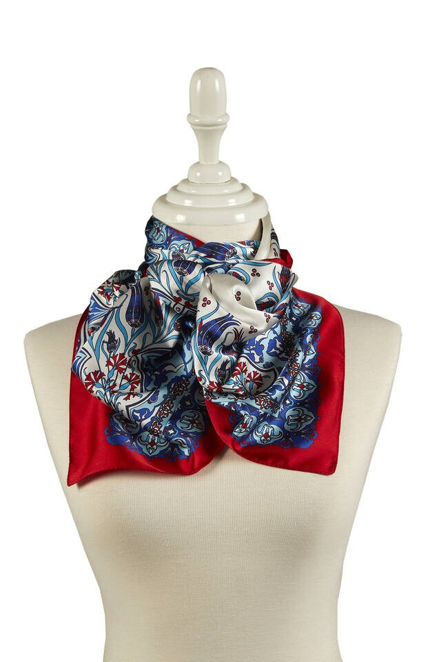 Saks Red Tile Tulip Pattern ضيق حريري فولارد - 2