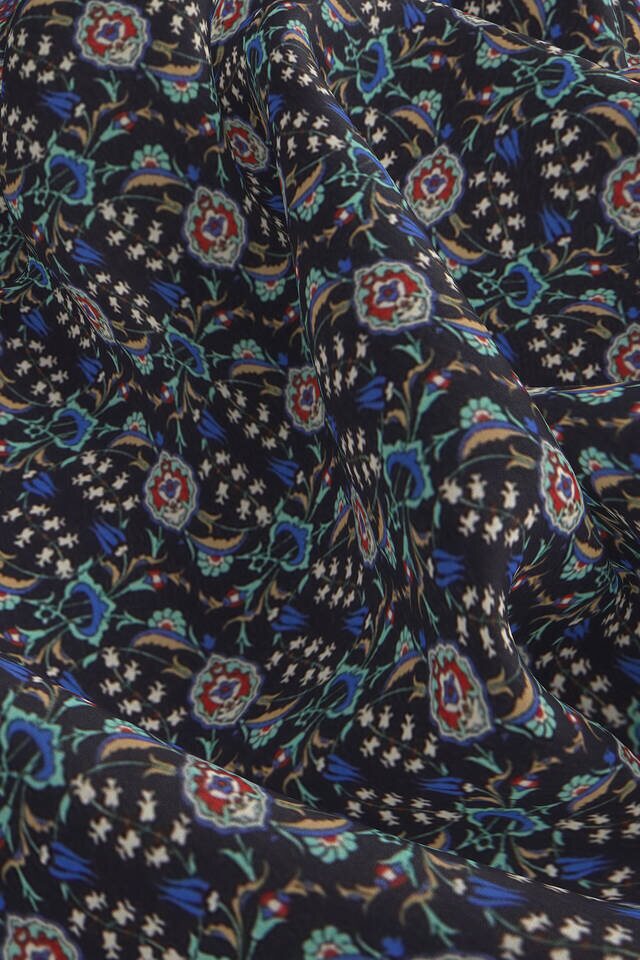 مربع جيب حرير بنمط توليب أزرق كحلي وأحمر - 3