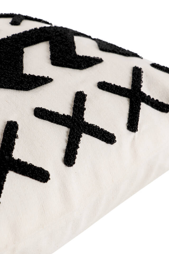 وسادة رمي لكمة سوداء - 2