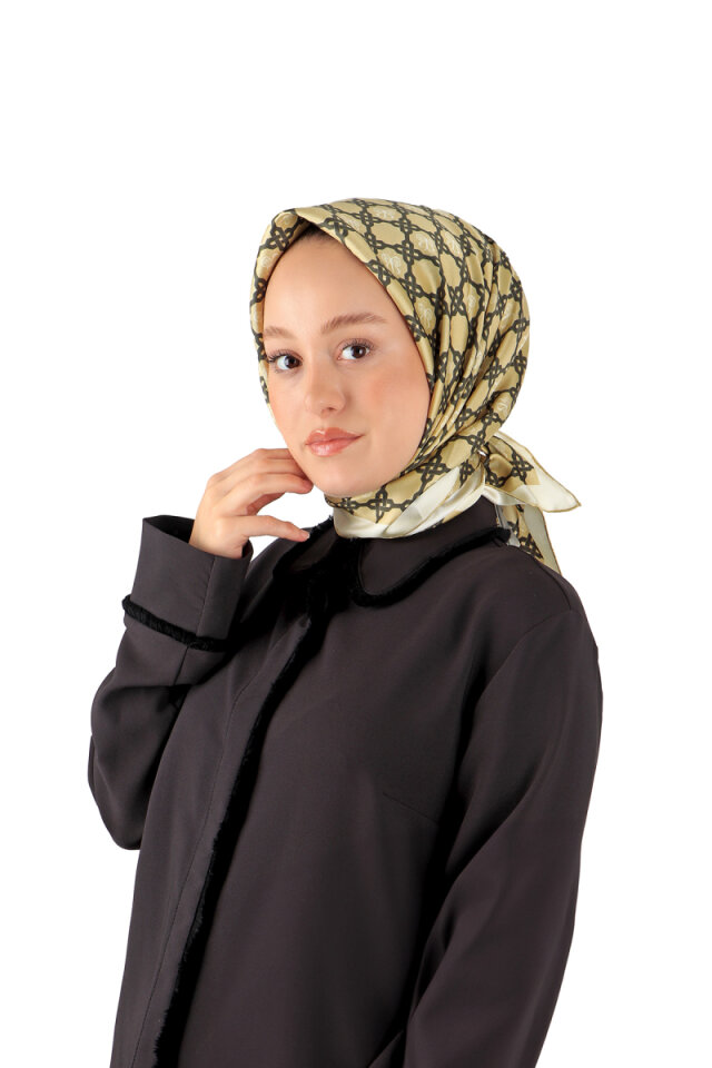 وشاح مربع من الحرير من نسيج قطني طويل بسلسلة خضراء حمضية 