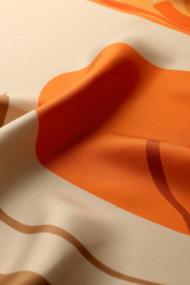 البرتقالي نمط الأوركيد حك الحرير وشاح مربع - 3