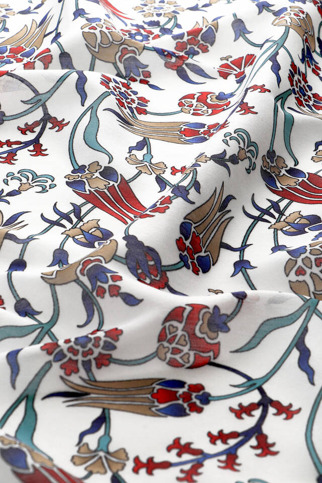 وشاح مربع ناعم بنمط الأناضول الفيروزي - 3