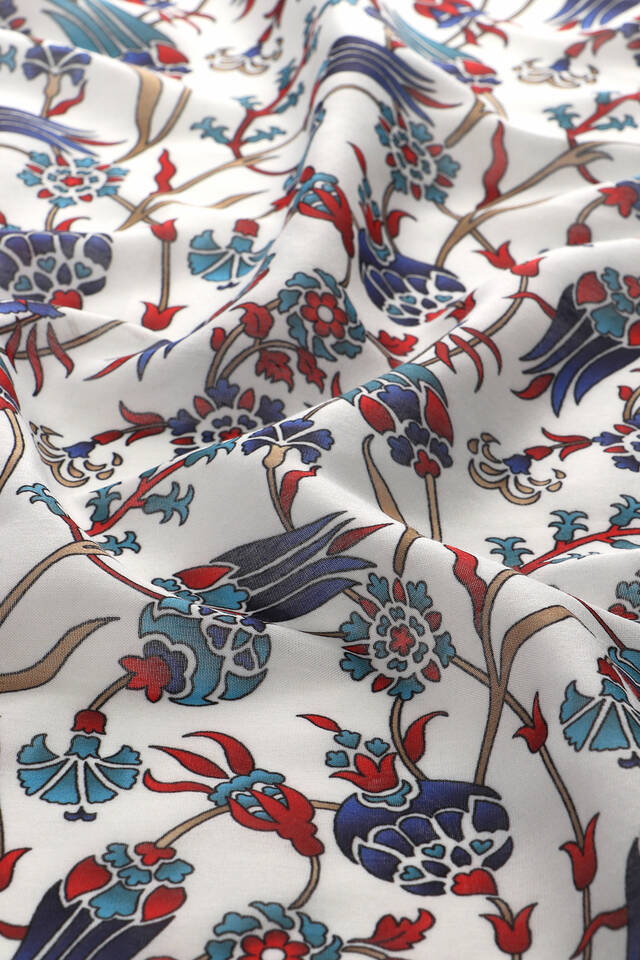 وشاح مربع ناعم بنمط الأناضول الأسود - 3