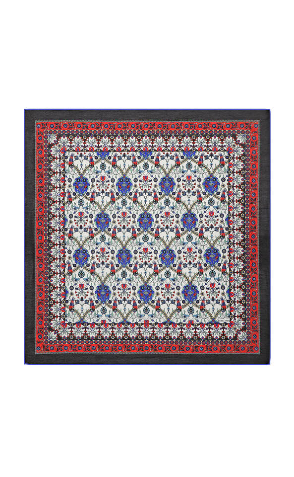 وشاح مربع ناعم بنمط الخزامى باللون الأسود 