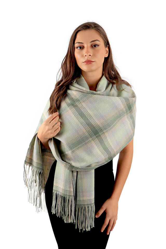 شال شتوي منقوش باللون الأخضر والرمادي - 2