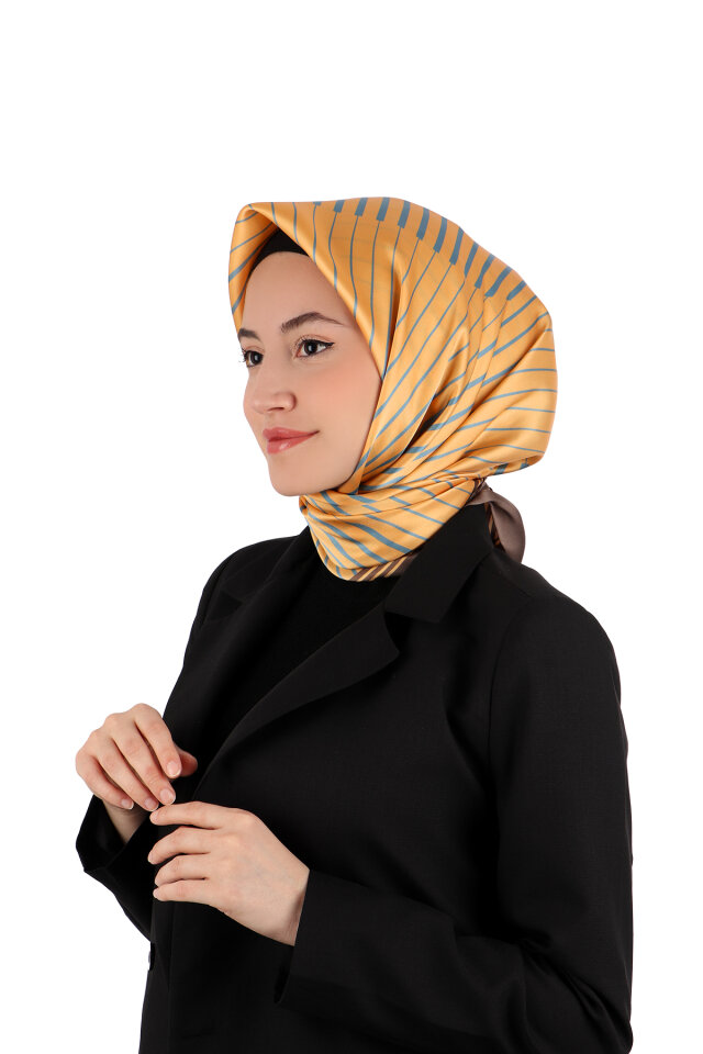 وشاح حريري سورا بنقشة ديلا الذهبية - 1