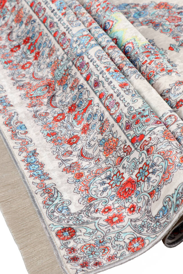 سجادة صلاة مخملية باللون البيج الفاتح - 3