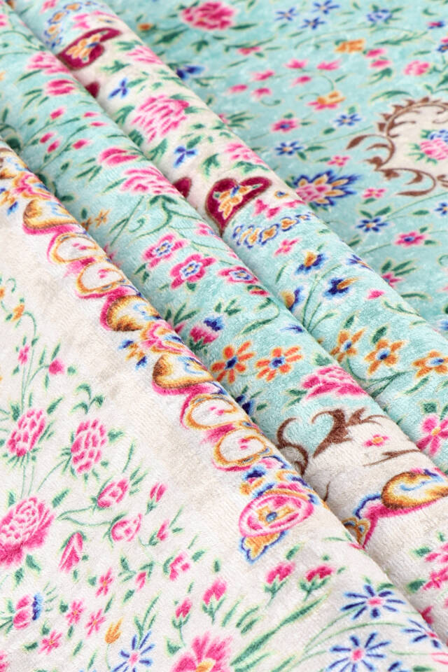 سجادة صلاة مخملية باللون الأخضر المائي - 2