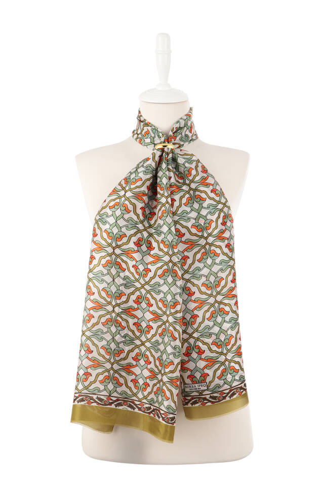 وشاح حرير فوال بنقشة اللبلاب الأخضر الزيتي - 2