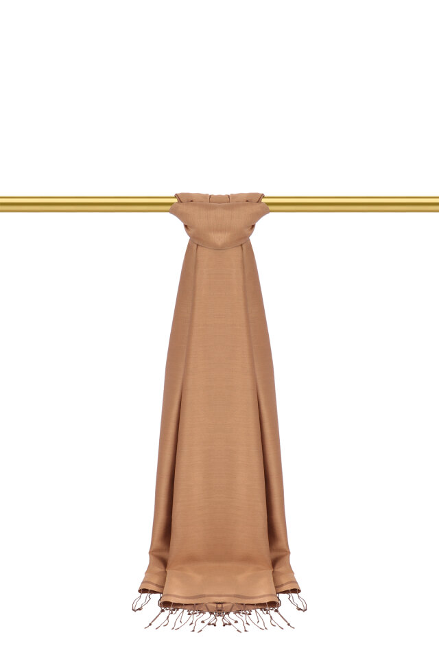 شال حريري مزدوج الوجهين بلون بني جملي - 2