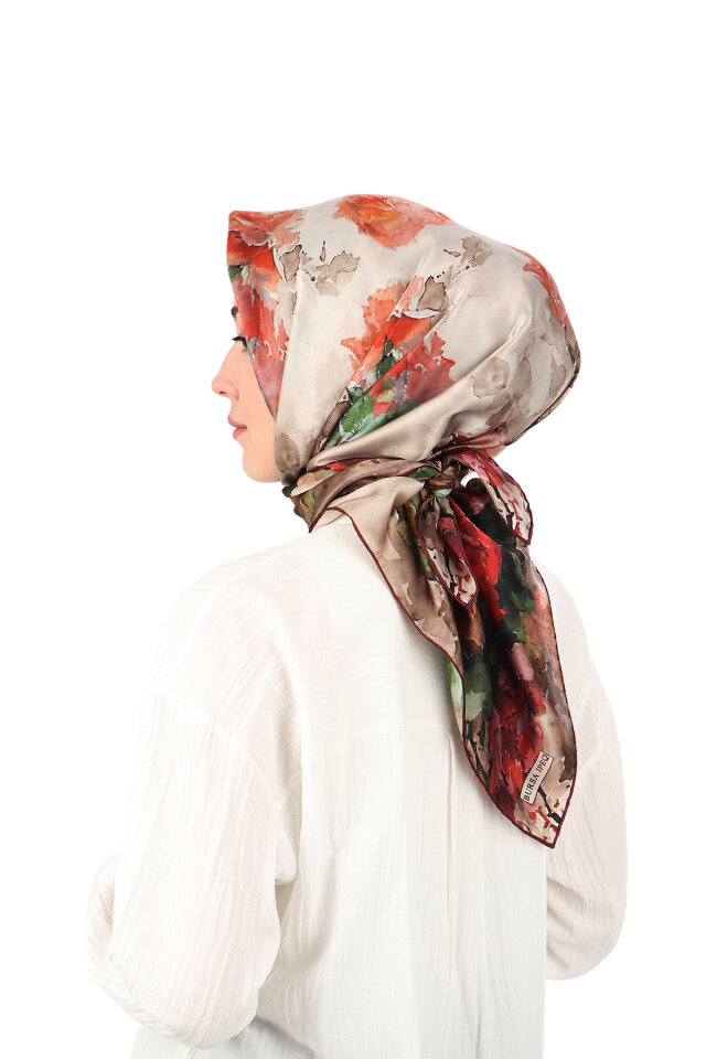 وشاح حرير سورا بنقشة الكاميليا العنابية - 2