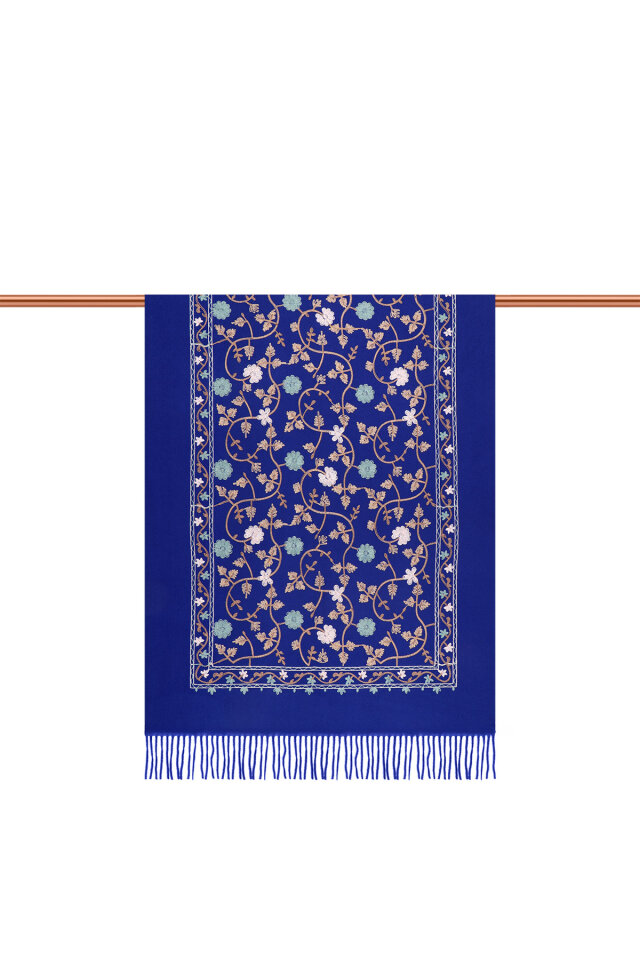 شال شتوي مطرز من ساكس - 3