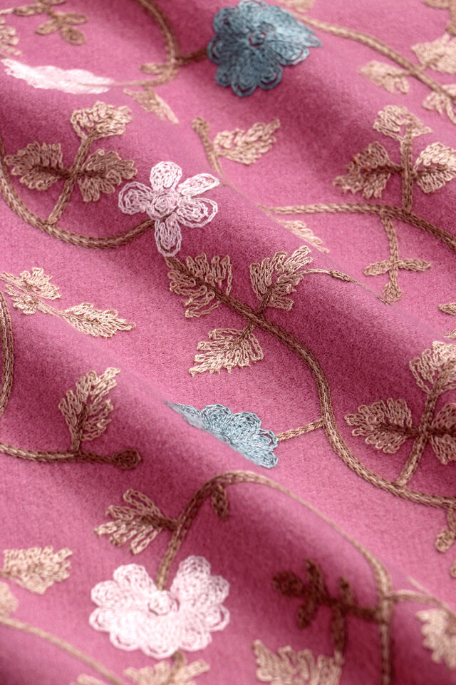 شال شتوي مطرز بزهرة داستي روز - 4