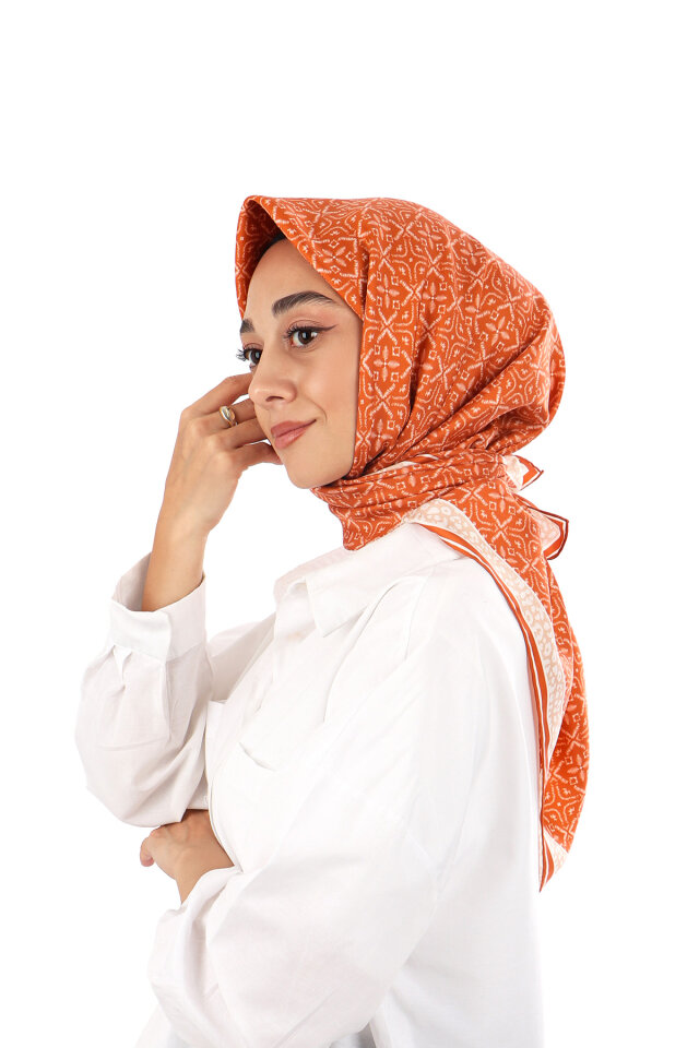 وشاح حريري منقوش بنمط حلم البلاط - Bursa İpek