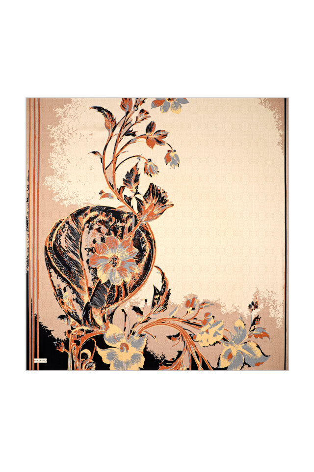 وشاح حريري مائل بنقشة البحر الأسود - 3