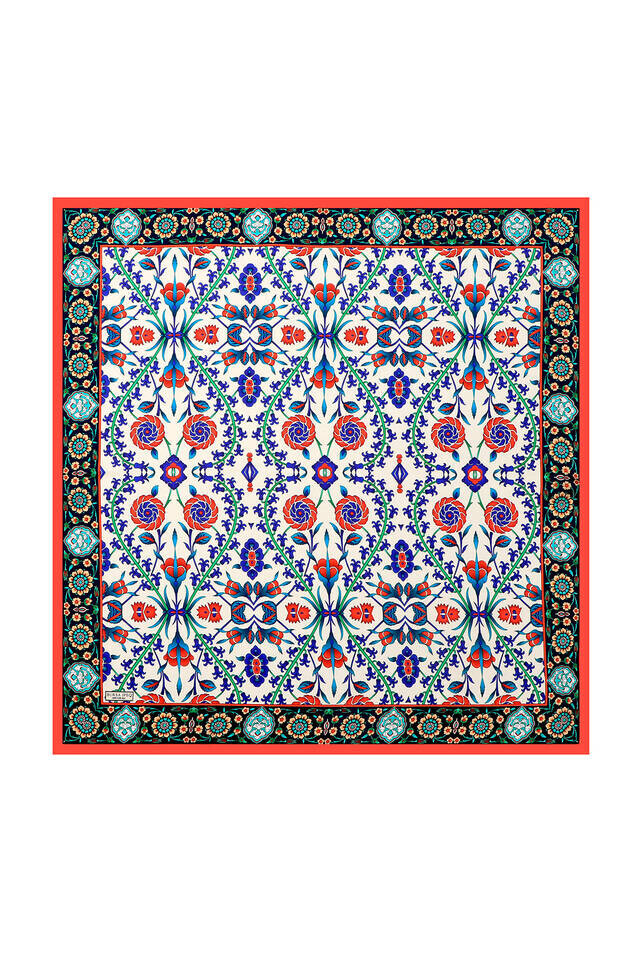 Desen Psikolojisi II: Etnik Motiflerin Enerjisi ile Eşarp Seçimi