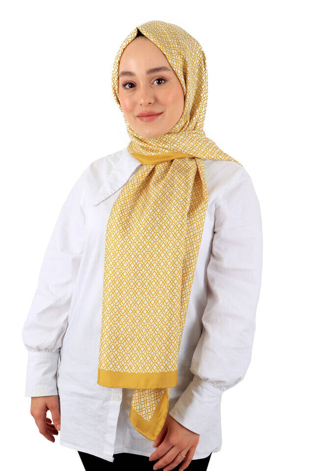 İpek Şal Koleksiyonlarımızda Sonbahar Renkleri: Zarafetin En Sıcak Tonları