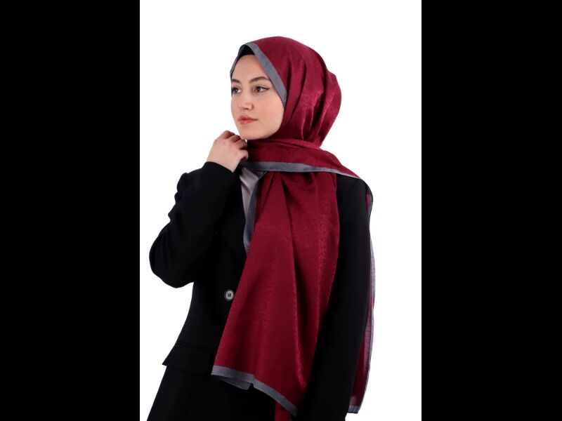 Bordo Şal ile Zarafet ve Şıklık: Kombinler ve İpuçları