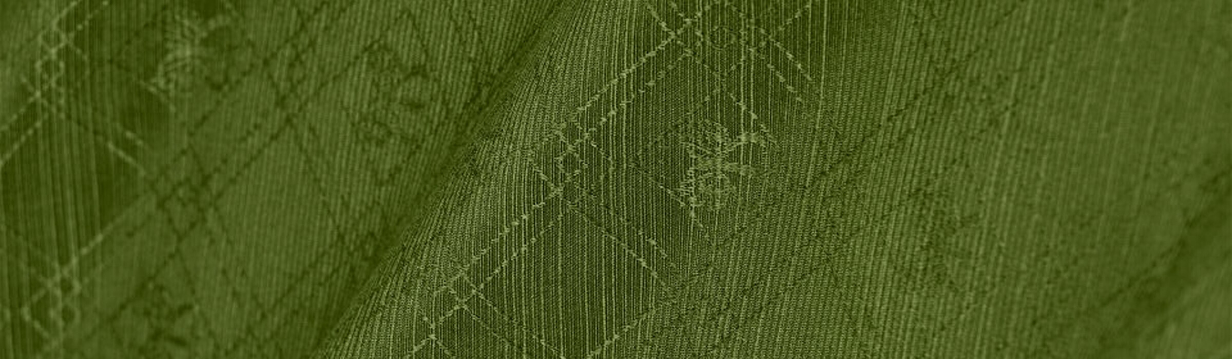 Sürdürülebilir Moda: Pamuk–İpek Karışımlı Şal ve Eşarp Tercihleri