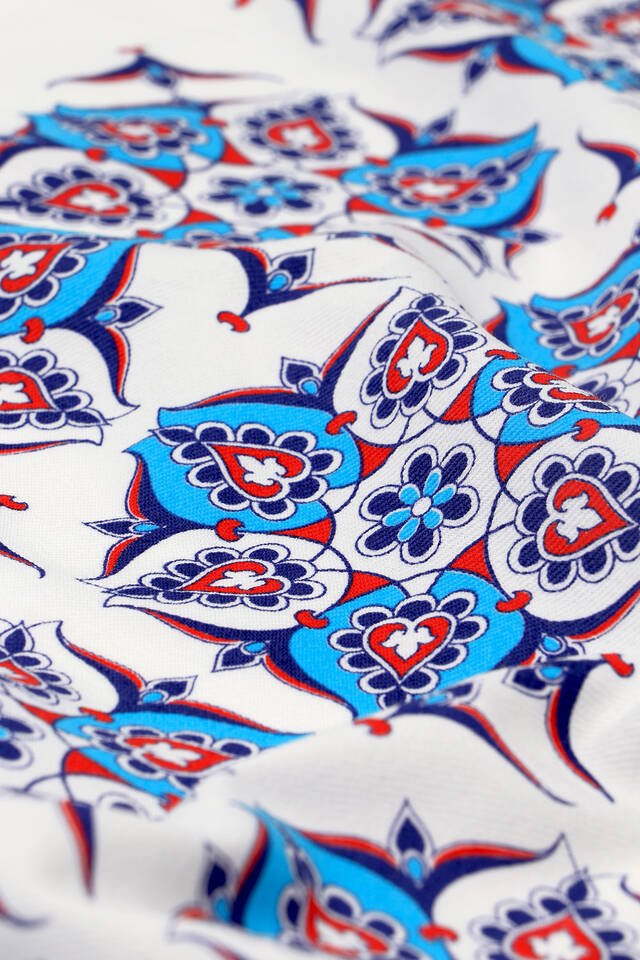 Turkuaz Kırmızı Baskılı Anadolu Desen Bornoz - 3