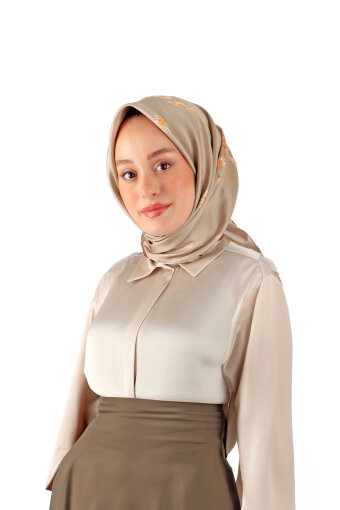 Beige Daisy Pattern Twill Silk Square Scarf 