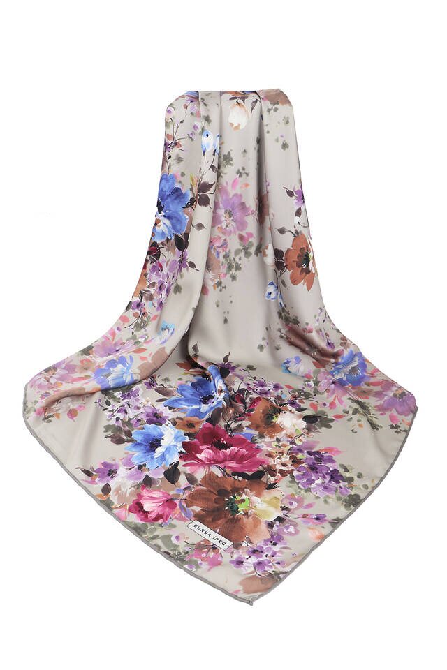 Beige Geranium Pattern Silky Square Scarf - 3