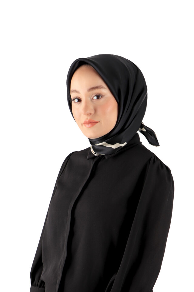 Black Edge Watery Wave Silk Square Scarf - Bursa İpek
