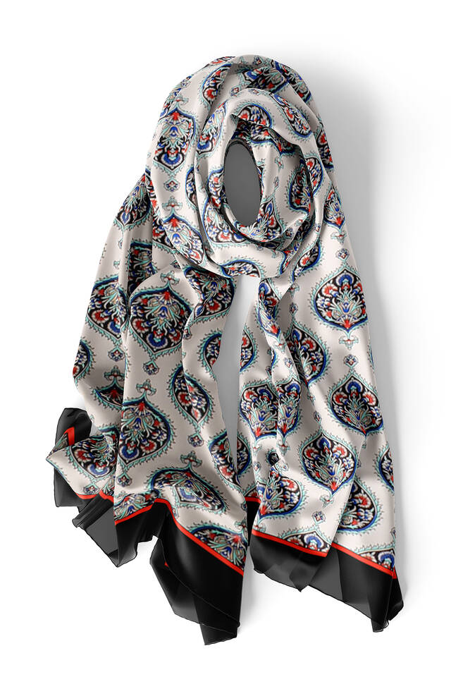 Black Hatai Pattern Silk Foulard - 3
