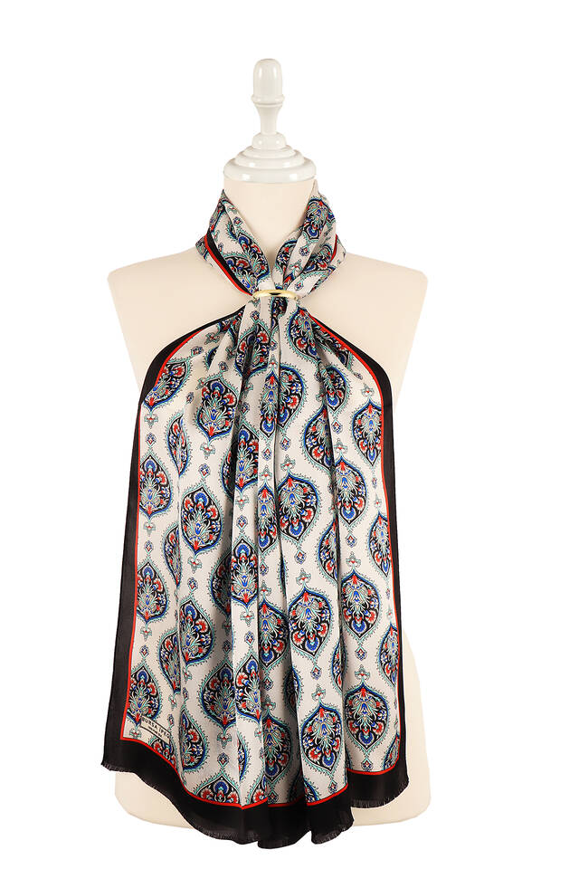 Black Hatai Pattern Silk Foulard 