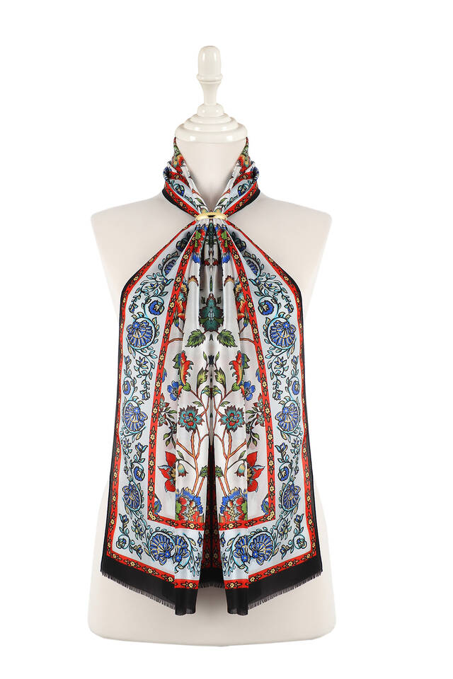 Black Lily Pattern Voile Silk Foulard - 2