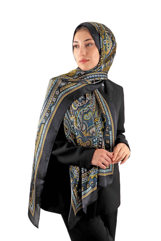 Black Marrakesh Pattern Sura Silk Scarf - 2