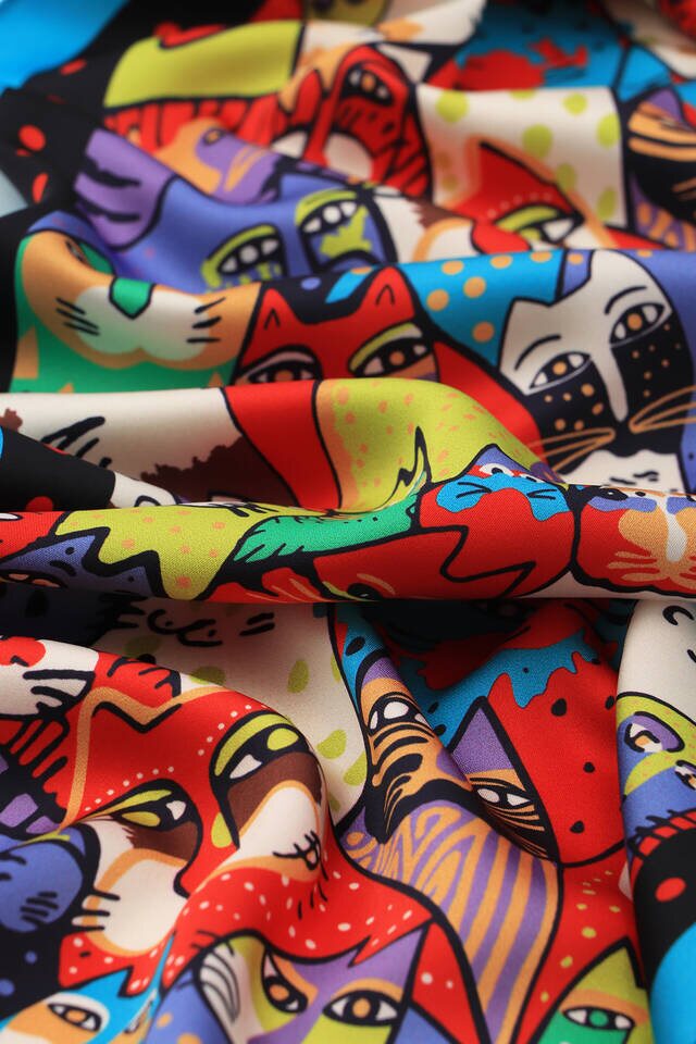 Black Red Patterned Silky Foulard - 3