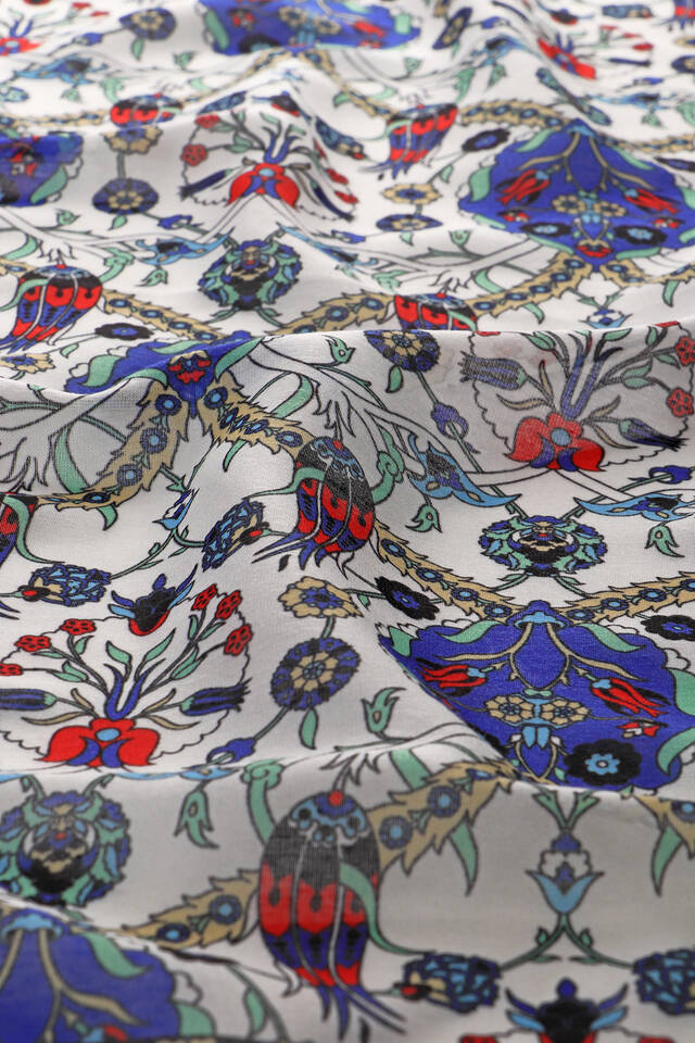 Black Tile Tulip Pattern Soft Square Scarf - 3