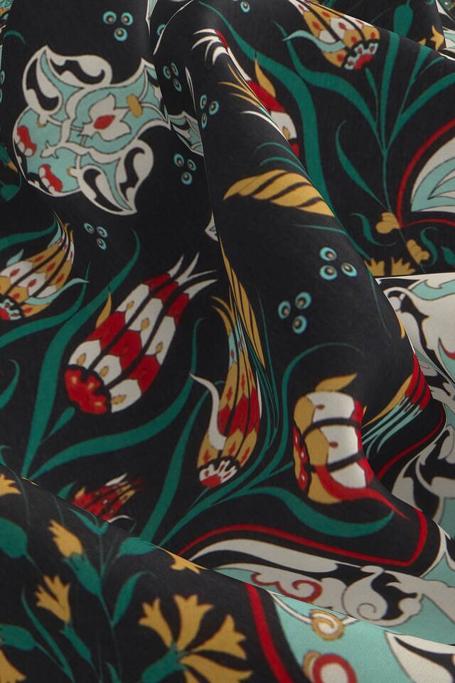 Black Turquoise Carnation Tulip Pattern Silk Pocket Square - 3