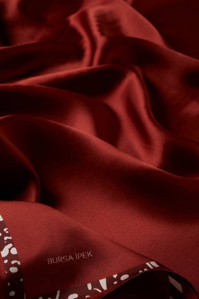 Bordo Kenarı Sulu Zebra İpek Eşarp - 3