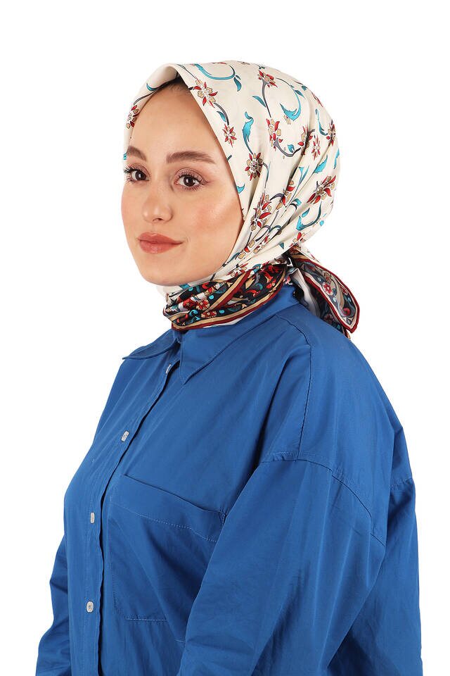 Burgundy Wildflower Pattern Silky Square Scarf - 2