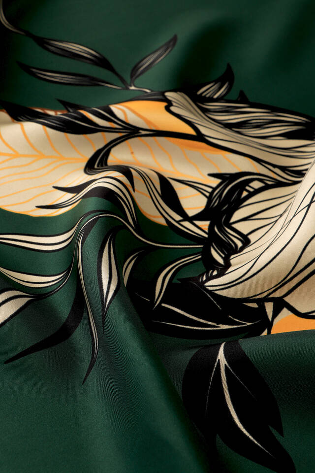 Zümrüt Çağla Desen Twill İpek Eşarp - 3