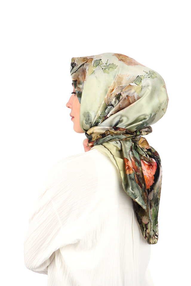 Green Camellia Pattern Sura Silk Scarf - 2