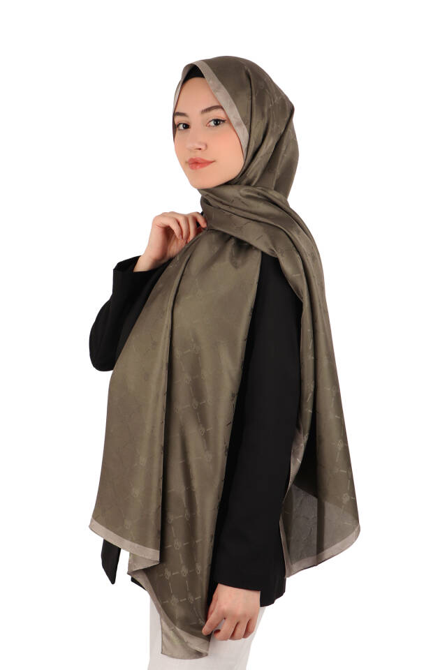 Khaki Chain Monogram Pattern Silk Shawl - 2