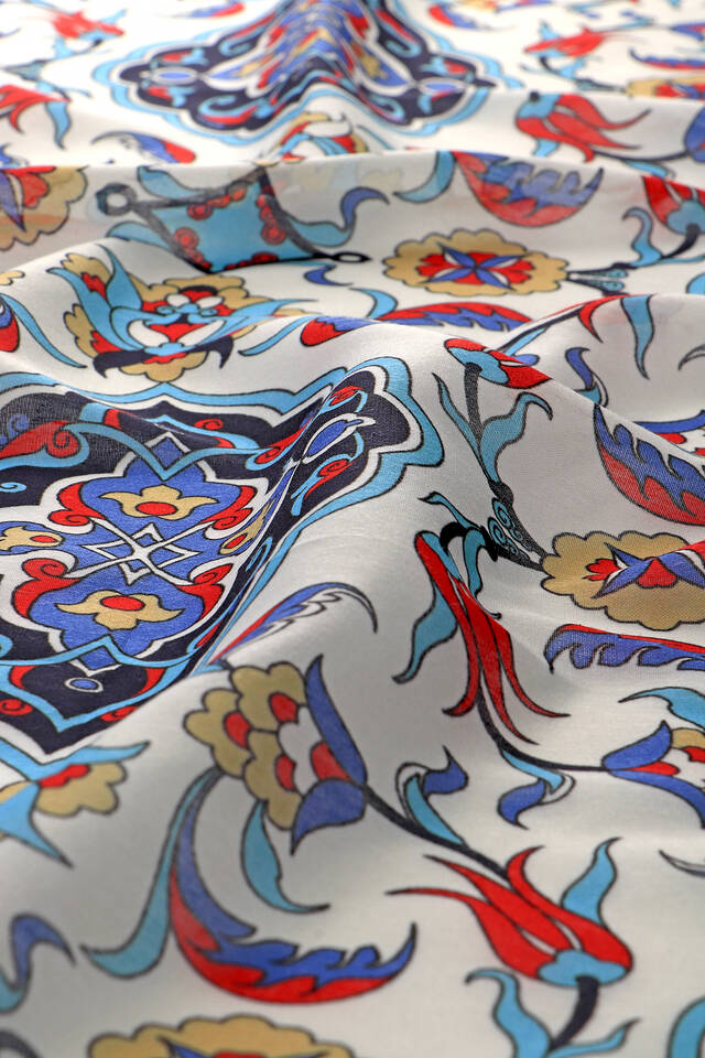 Kırmızı Çini Desen Soft Eşarp - 3