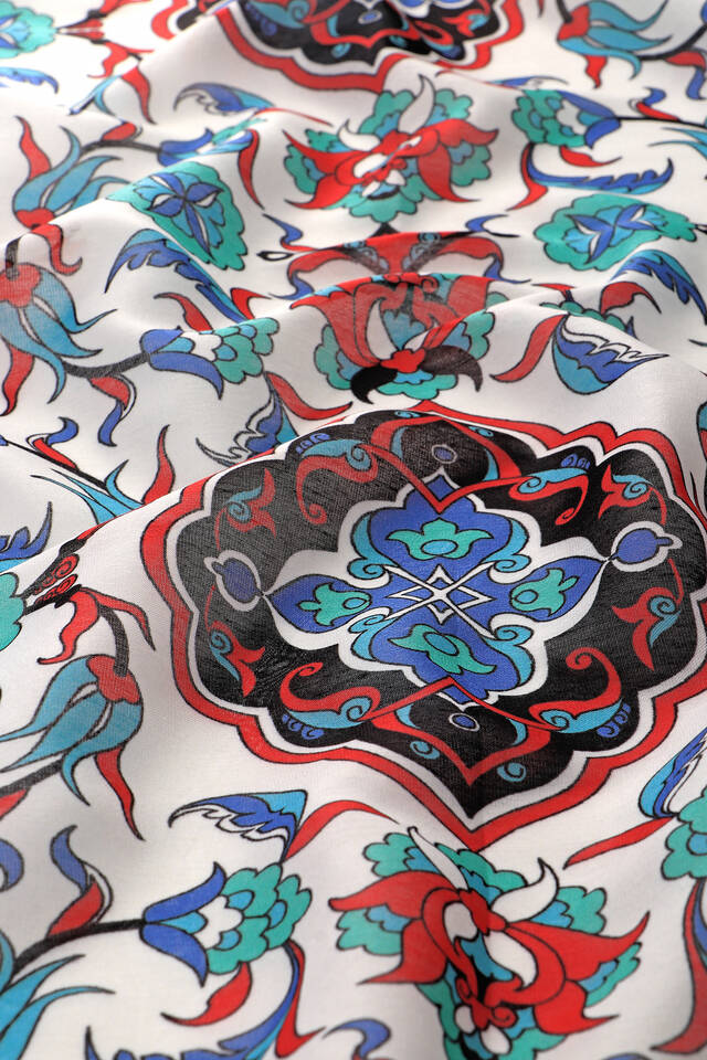 Siyah Çini Desen Soft Eşarp - 3