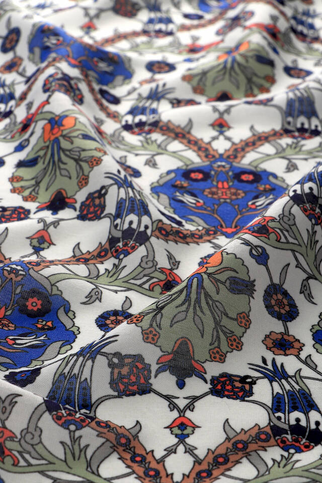 Haki Çini Lale Desen Soft Eşarp - 3