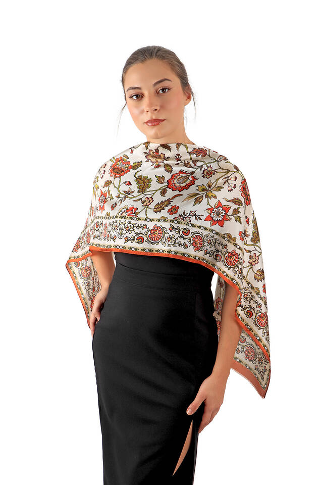 Cinnamon Lily Pattern Voile Silk Foulard - Bursa İpek