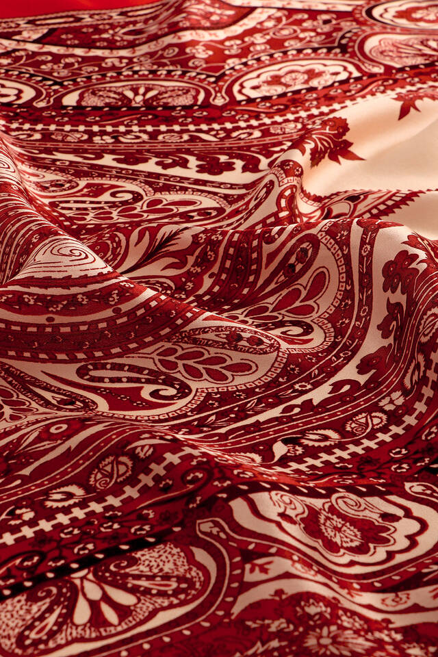 Claret Red Nil Pattern Sura Silk Scarf - 4